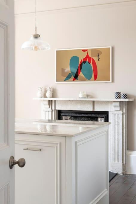 Vila Dunsford House - Elegant Townhouse With Parking Bath Exteriér fotografie